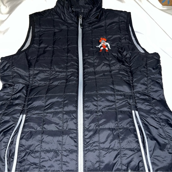 Black Puffer Vest with Embroidered Oklahoma Logo - Picture 2 of 8